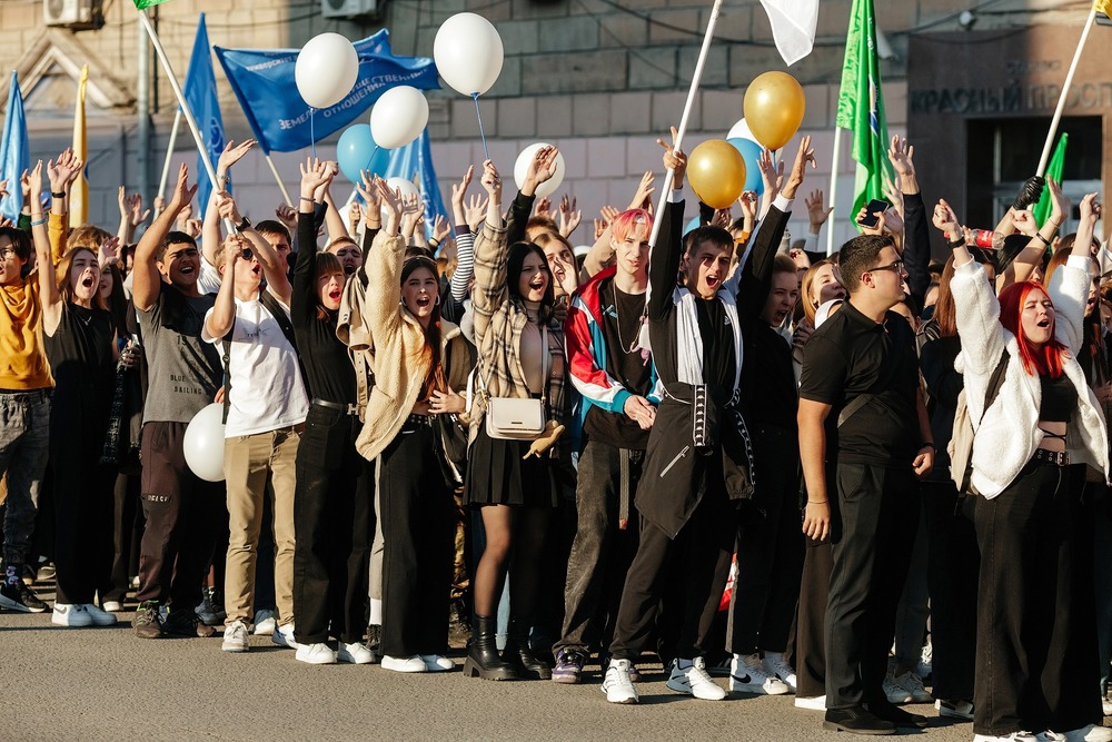  Студенческие клятвы принесли первокурсники на V Параде российского студенчества
