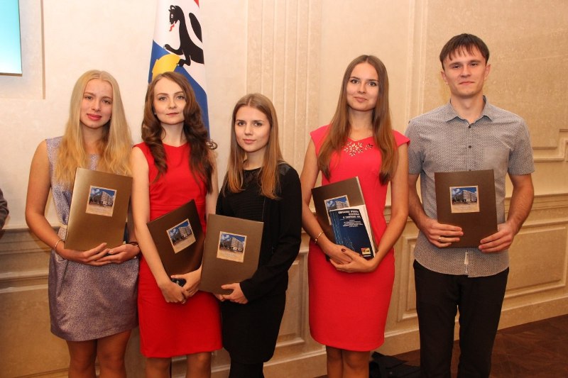 Студенты НГУЭУ вошли в число лучших на Межвузовской научной студенческой конференции