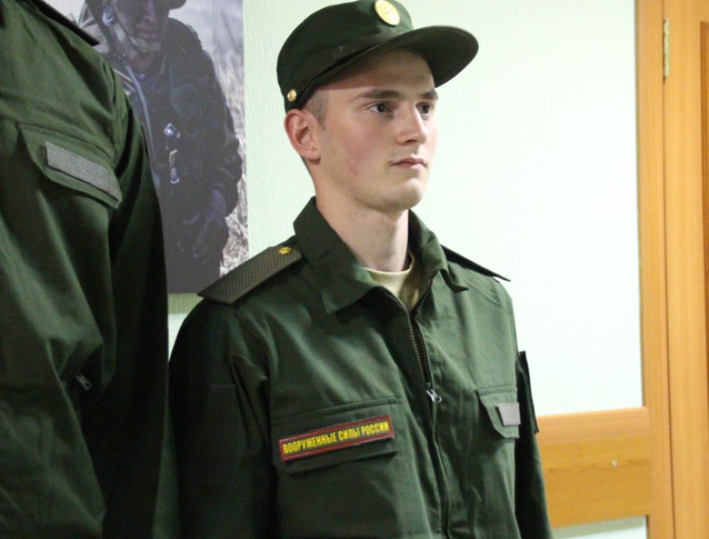 Выпускник НГУЭУ Иван Соболев был зачислен в научные роты
