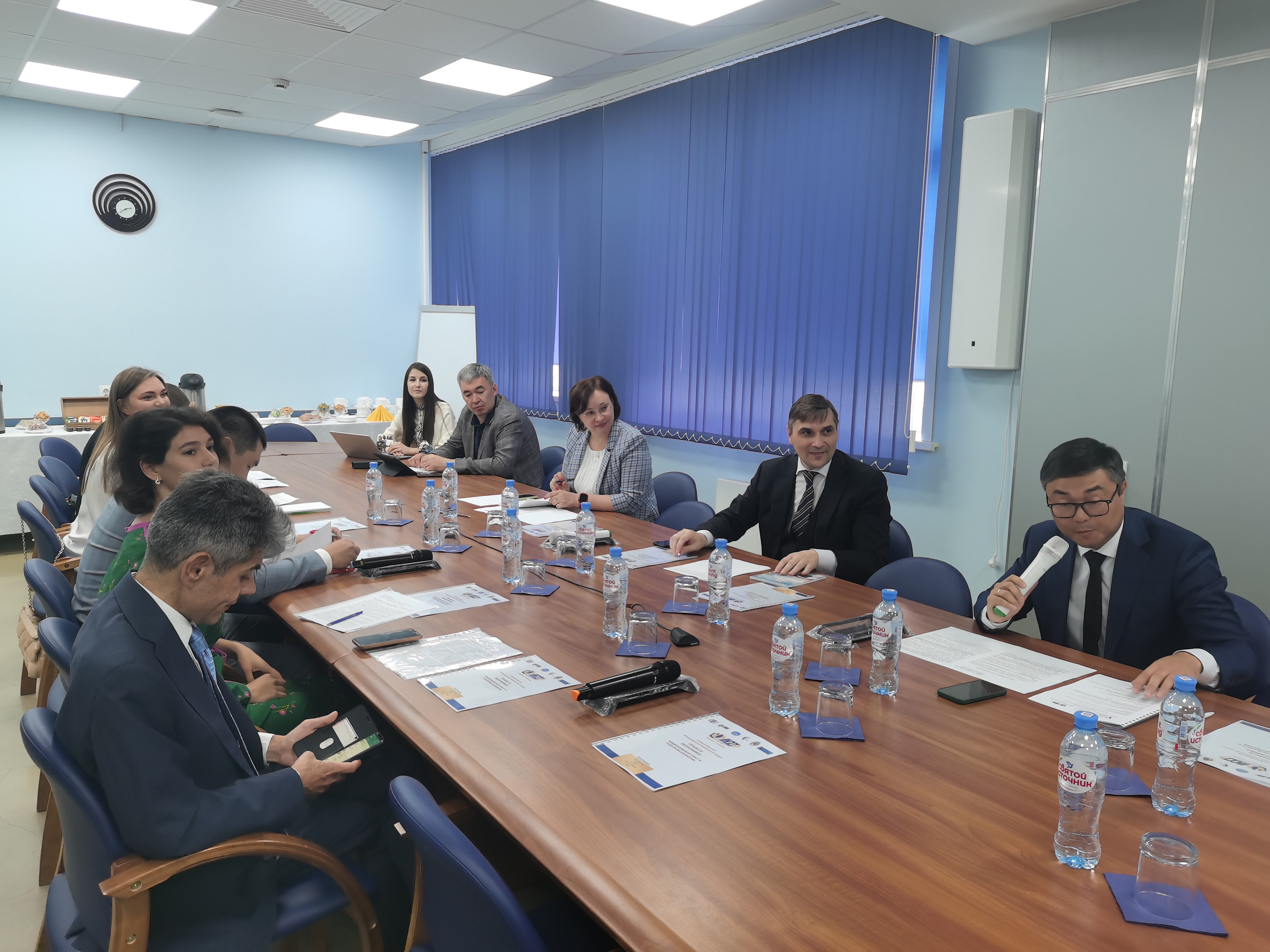   Scientists from Italy, Kazakhstan and Russia met at NSUEM to discuss the aspects of comparative law 